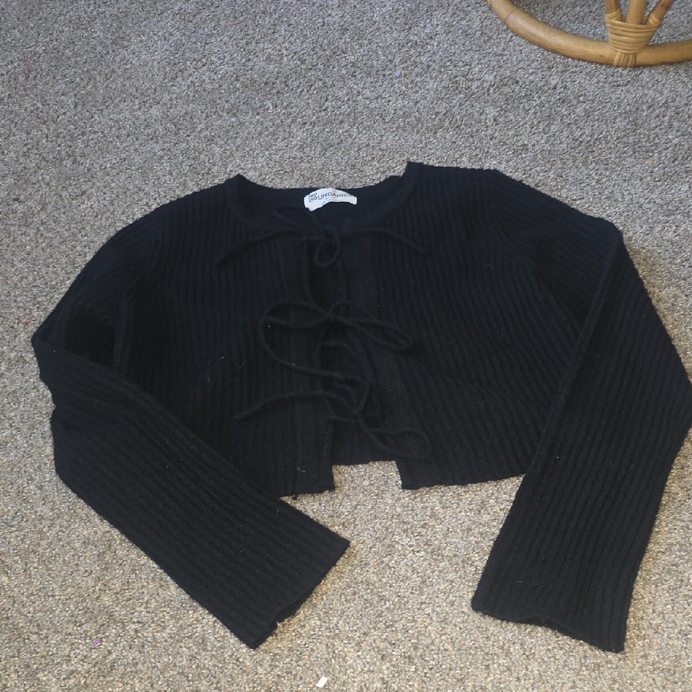 No Boundaries Black Cropped Tie-Front Ribbed Cardigan